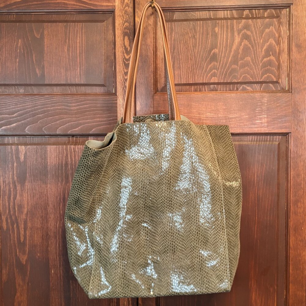 SORIAL New York Large Tote Bag